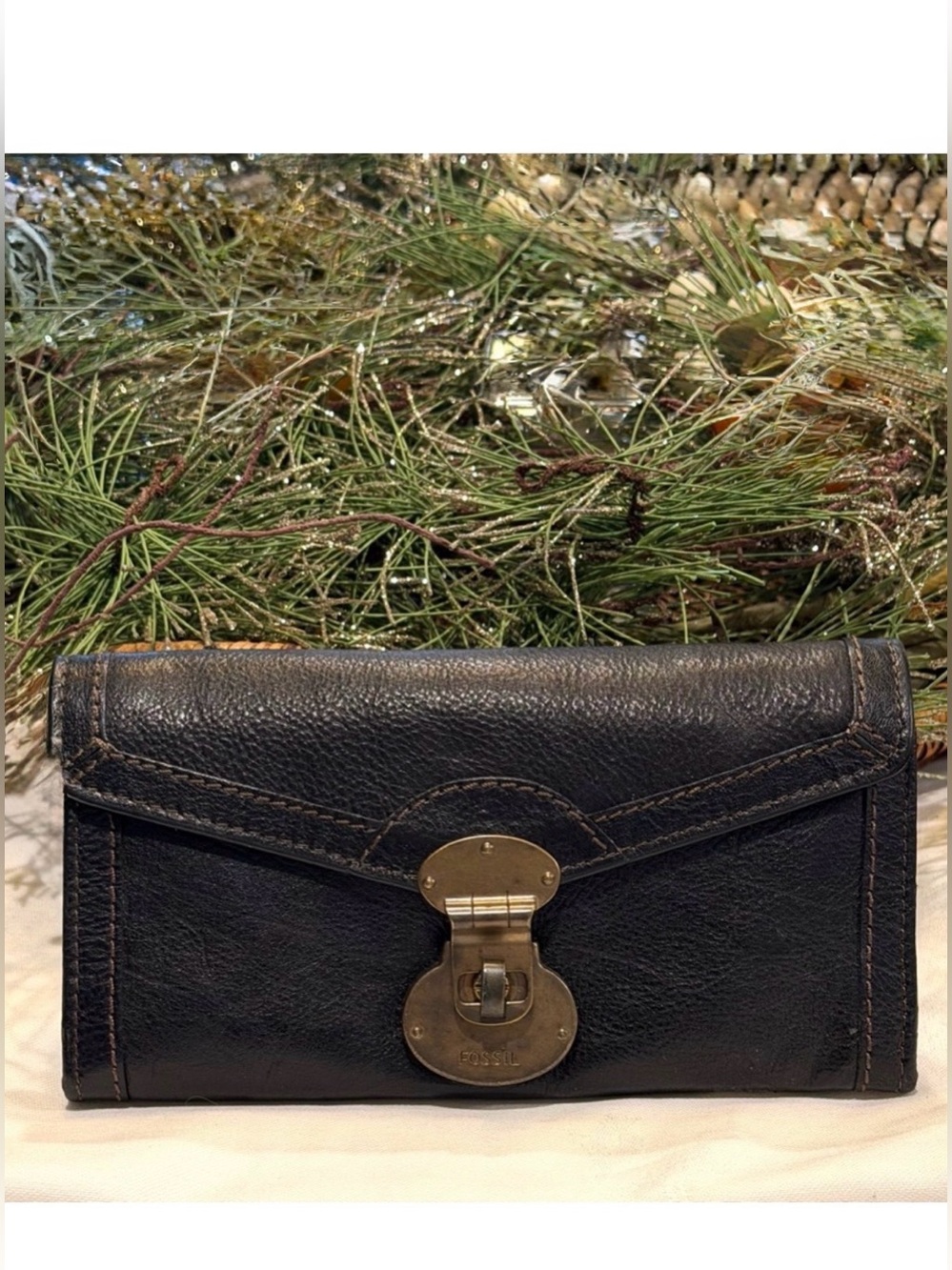New NWT Fossil Vintage Reissue Black Leather Black Flap Turnlock Clutch Wallet